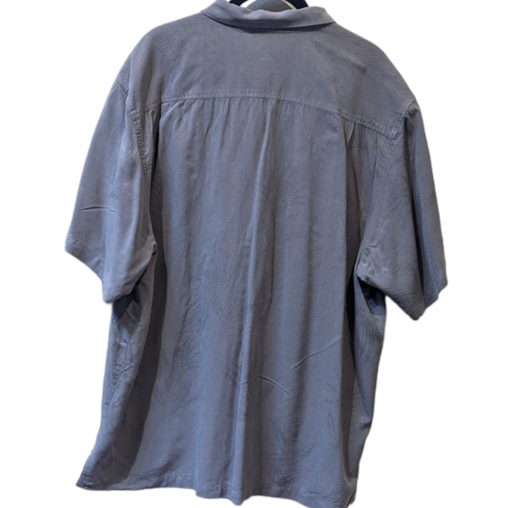 Tommy Bahama Grey Embossed Botanical Print Silk Short Sleeve Shirt (XL) - Picture 2 of 5